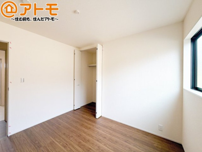 【子供部屋】 | 焼津市高新田　新築戸建　2号棟 | お子様のお友達が遊びに来た時も、子供部屋があると楽しく過ごせますね♪