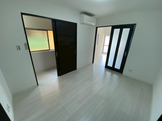 ビーコート青谷の居間・リビング