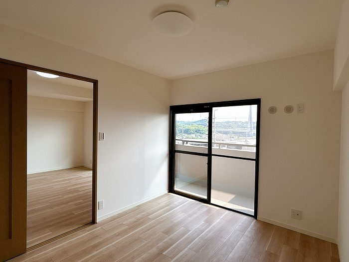 サンハイツ水源の洋室