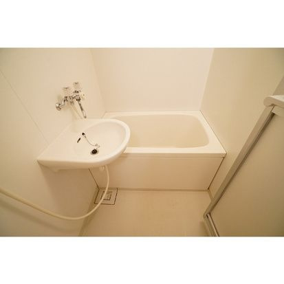 ジュンヴェール山本の浴室