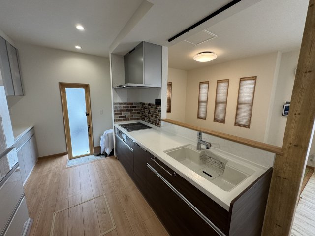 －三丁目不動産ー　築浅美観戸建住宅　児玉下浅見のキッチン