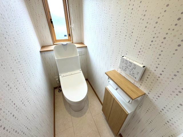 －三丁目不動産ー　築浅美観戸建住宅　児玉下浅見のトイレ