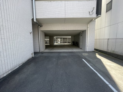 【駐車場】 | ヴェーラ カーサ ウルバーナ