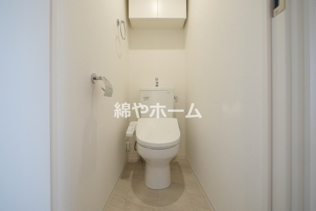 セレニテ難波ミラク壱番館 のトイレ|清潔感のあるトイレです