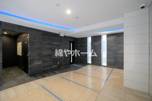 セレニテ難波ミラク壱番館 のロビー|建物の内部です