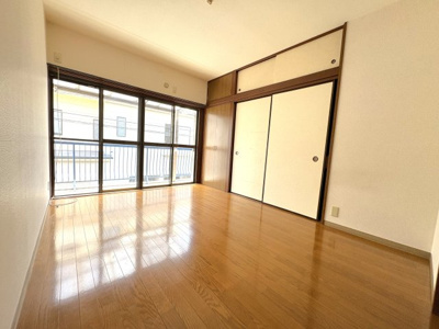 【洋室】 | メゾン牧内 | 洋室6帖(西側)