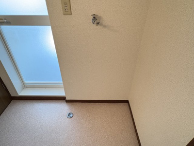 【設備】 | メゾン牧内 | 室内洗濯機置場