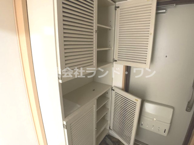 【玄関】 | 西武狭山グリーンヒル　6号棟 | シューズボックス