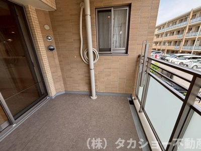 【バルコニー】 | ザ・レジデンス稲毛台ミッドコートイースト | バルコニーからの眺めを楽しみながら食事をしませんか