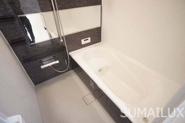 熊本市南区御幸笛田１丁目のアパートの浴室