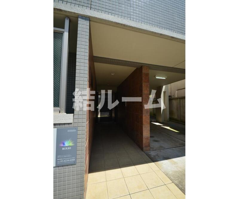 豊島区南長崎５丁目の賃貸マンションのエントランス