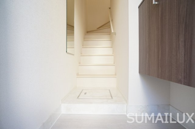 熊本市南区御幸笛田１丁目のアパートの玄関