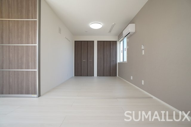 熊本市南区御幸笛田１丁目のアパートの洋室