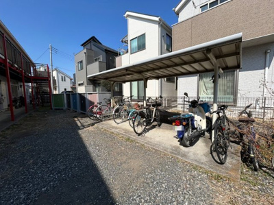 【その他共用部分】 | メゾン・ルピナス | 駐輪場
