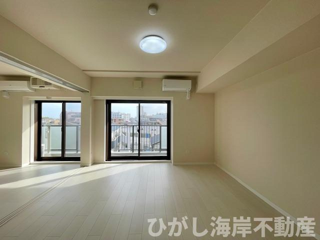 アエラス辻堂サウスウイングの居間・リビング|新規リフォーム完了！　13帖　LDK