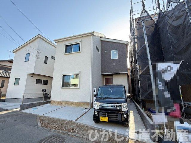 茅ヶ崎市今宿　新築戸建　全２棟の前面道路含む現地写真|現地外観