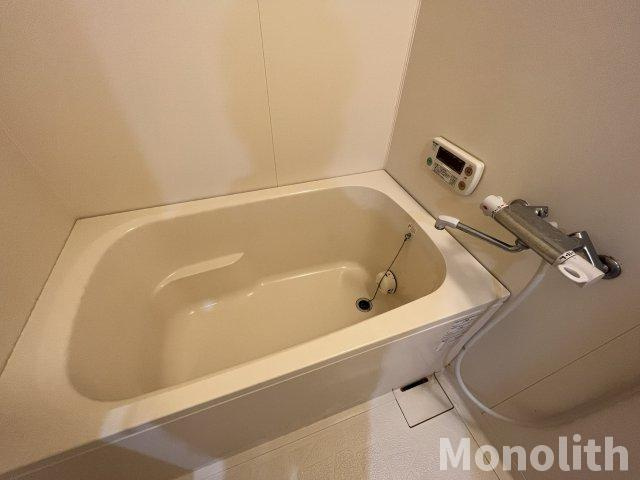 ベルナードサーモスの浴室