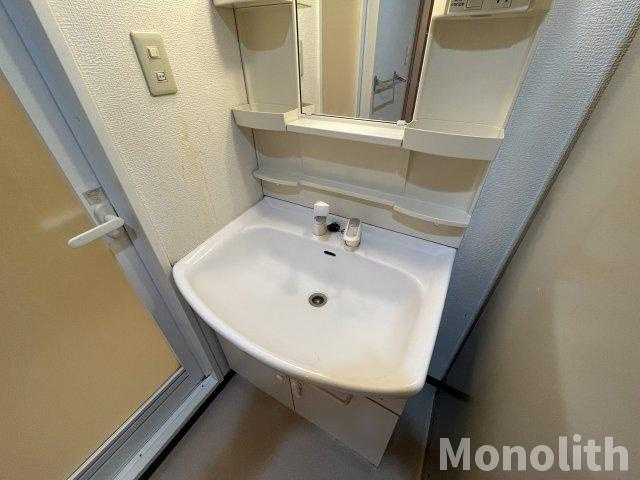 ベルナードサーモスの洗面所