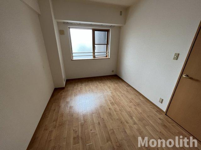 ベルナードサーモスの洋室