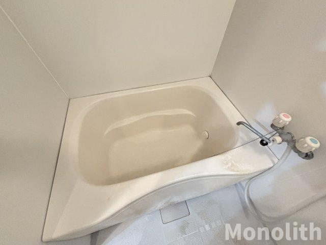 メゾンアズールの浴室