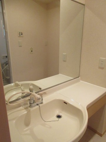 サンクレア Ⅱの独立洗面台