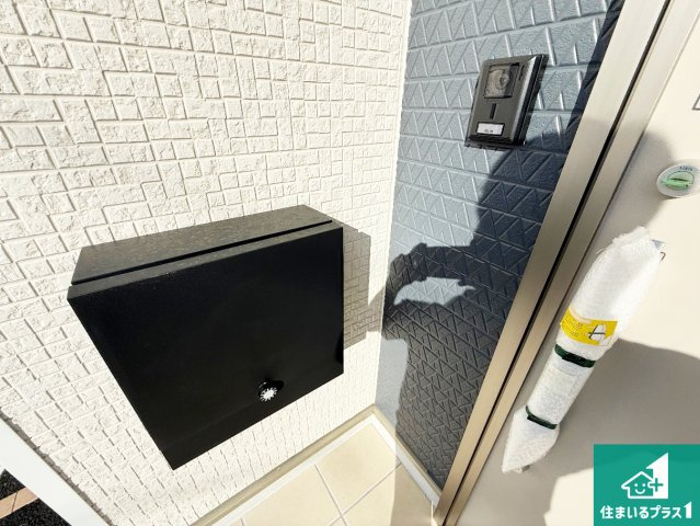 紀の川市下井阪　第3期　新築一戸建ての外観|安心の10年保証！外観を美しく保ち、雨水で汚れを落とします！気になることがありましたら、お気軽にお問い合わせください！