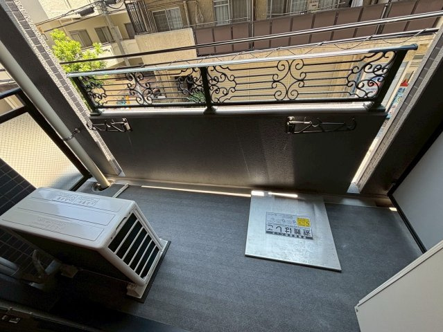 大阪市北区天満１丁目の賃貸マンションのバルコニー