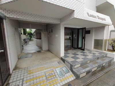 【エントランス】 | ルーブル池上