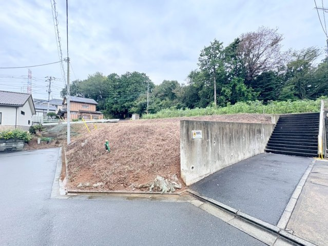 坂戸市西坂戸　建築条件なし売地　東武越生線『川角駅』バス5分　【城山小学区】の外観