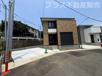 【外観】 | 現地写真。同じ物件を見るなら、プラス不動産販売にお任せ下さい。