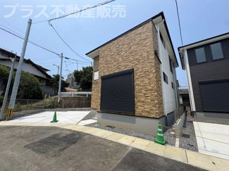 【外観】 | 現地写真。プラス不動産販売なら、現場の全ての棟をまとめてご見学頂けます。