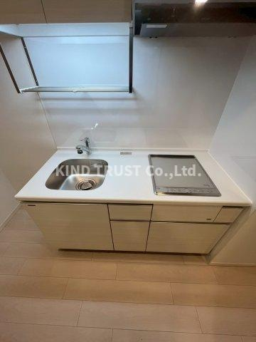 ロイヤルパークヒルズうめきたのキッチン|きれいなキッチンです