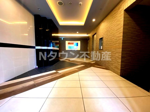 【ロビー】 | プレサンス名古屋幅下ファビュラス | 清潔なロビーです