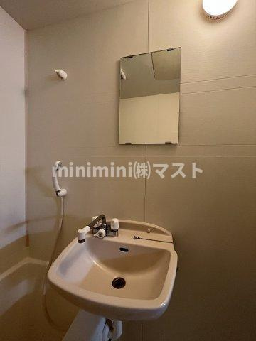 ノールプレール新町の洗面所