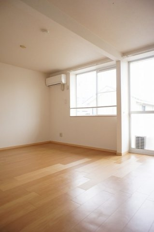 クレストの居間・リビング