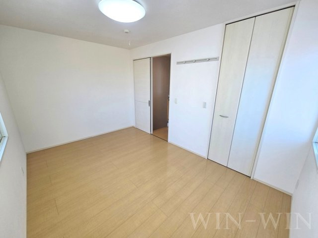 メゾハイネスの寝室