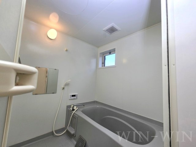 メゾハイネスの浴室