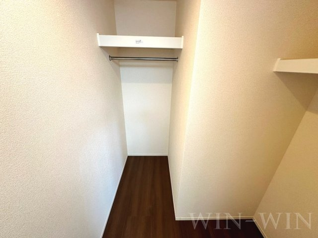 メゾン ラ・ヴェリテ Bの収納