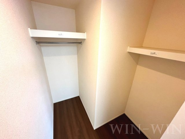 メゾン ラ・ヴェリテ Bの収納