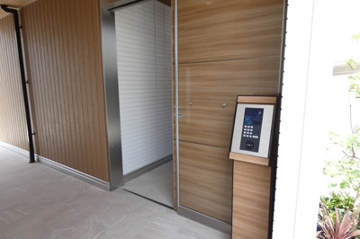 【エントランス】 | ディアライズ泉都町　A棟