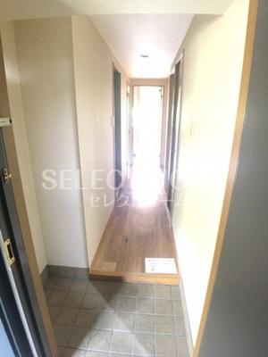 【玄関】 | 天神山マンションⅡ号館 | 明るい玄関です
同型タイプです