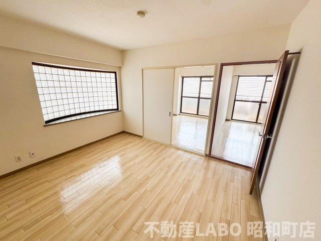 くすのきハイツの居間・リビング