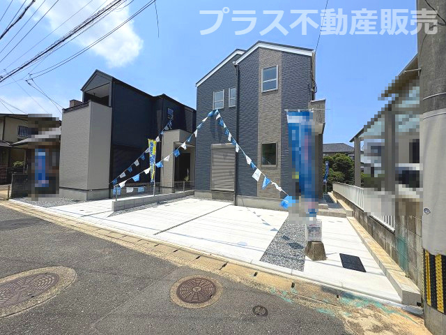 【外観】 | 福岡市城南区梅林3丁目2期　2号棟（全2棟）【仲介手数料無料・0円】 | 現地写真。プラス不動産販売なら、現場の全ての棟をまとめてご見学頂けます。