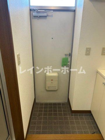 パール・レジデンスの玄関