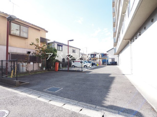 【駐車場】 | 駐車場になります