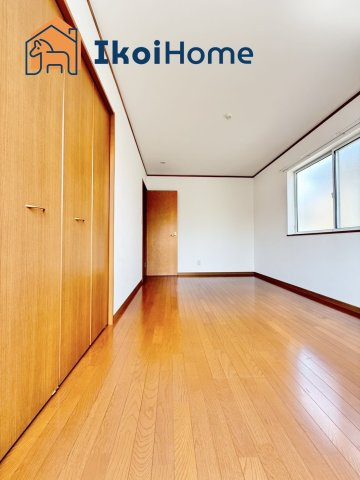 神戸市西区玉津町町今津　中古戸建のその他|●年中無休：当日予約可●主寝室にオススメの7.5帖の洋室からもバルコニーへの出入りが可能です。