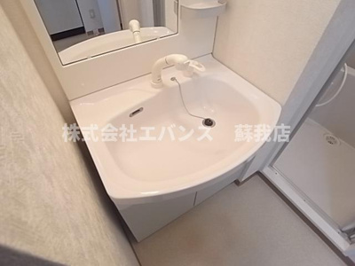 【独立洗面台】 | ロシニョル | 独立洗面台です