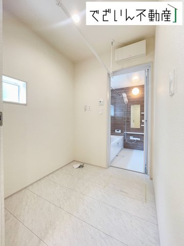 【ランドリースペース】 | blooming garden久喜市吉羽3丁目　【平屋】新築住宅 | 現地(2025年6月撮影)