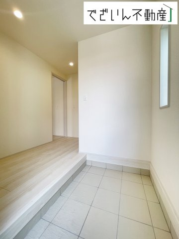 【玄関】 | blooming garden久喜市吉羽3丁目　【平屋】新築住宅 | 現地(2025年6月撮影)