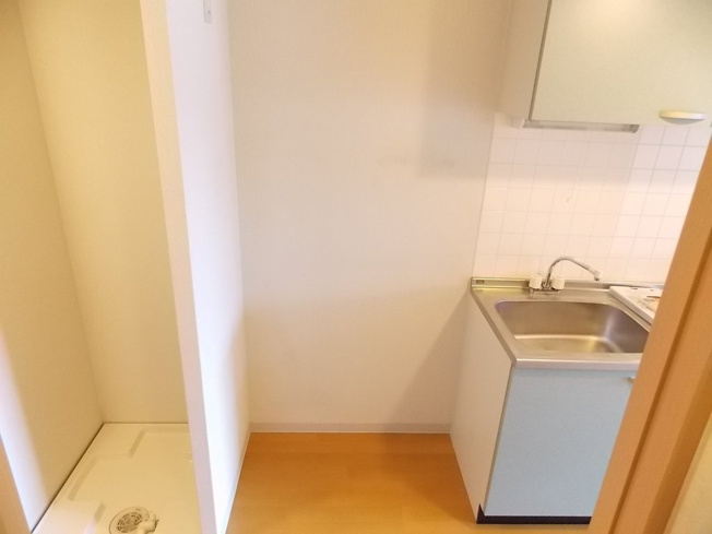 【キッチン】 | 飛松高谷マンション | 冷蔵庫置場